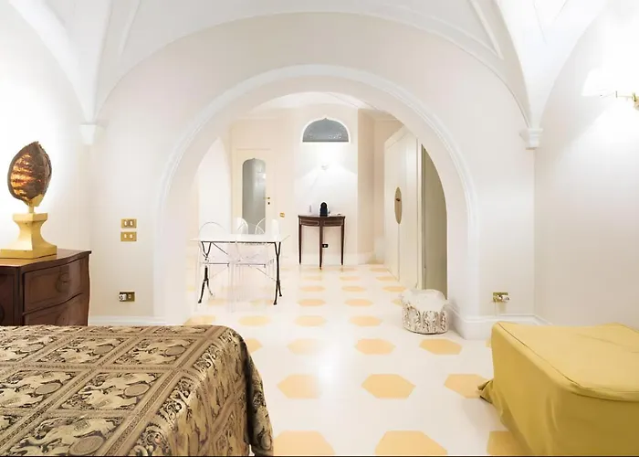 Rione Monti Charming Colosseo Apartment Rome