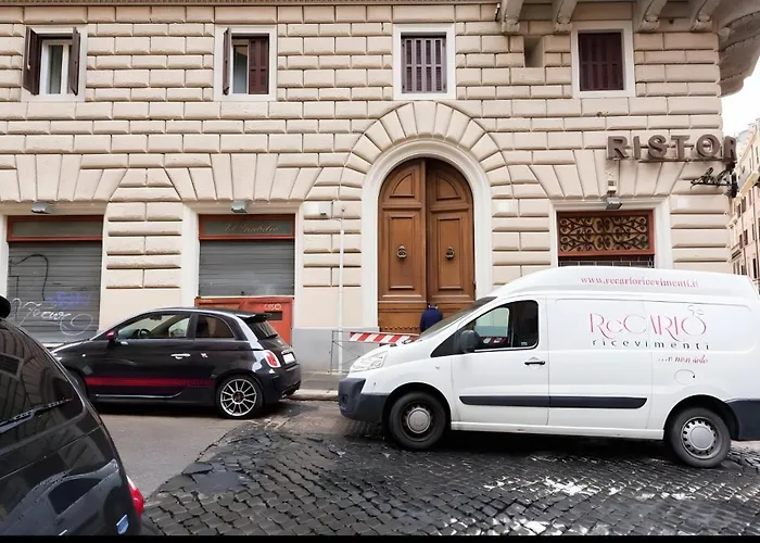 Rione Monti Charming Colosseo Apartment